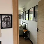 Vila J *