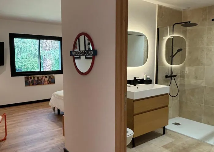 J Villa Gujan-Mestras