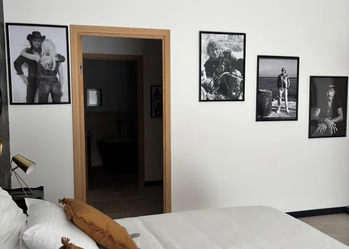 J Villa Gujan-Mestras